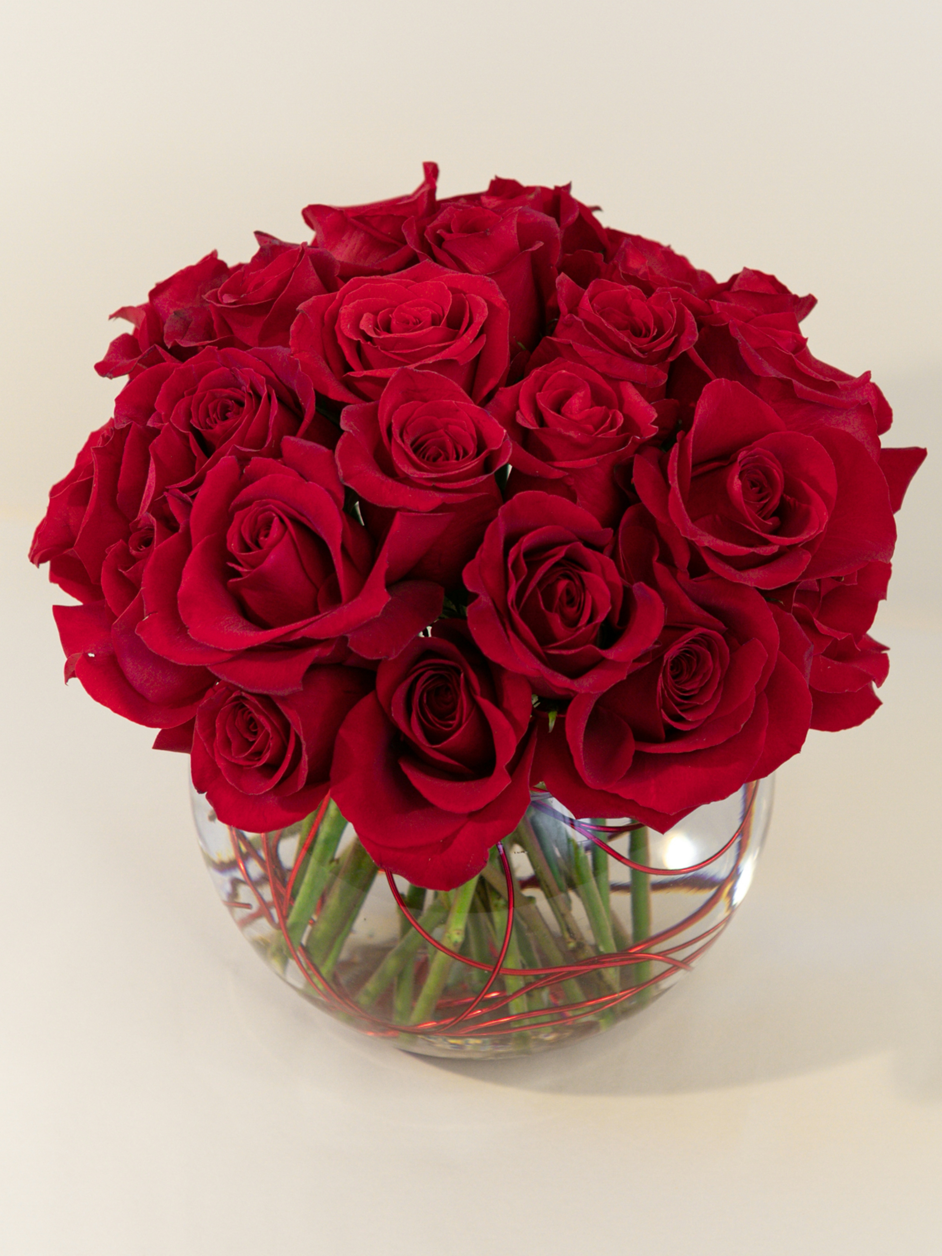 Why Ordering Valentine's Day Flowers Early is the Smartest Move This Year