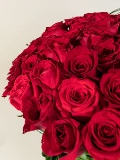 Tall Mono Color Rose Pave