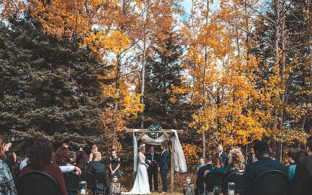 Fall wedding colors