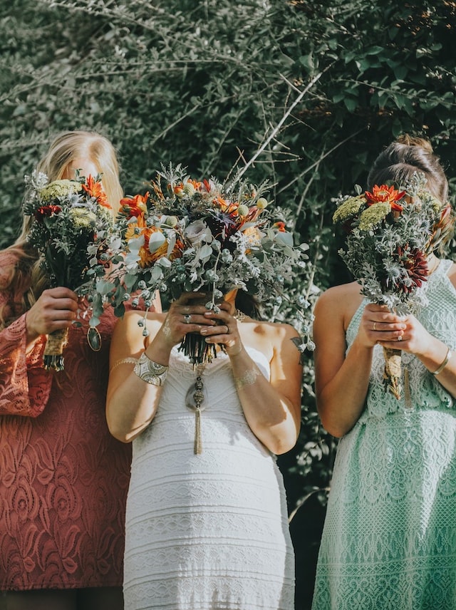 Women with flowers